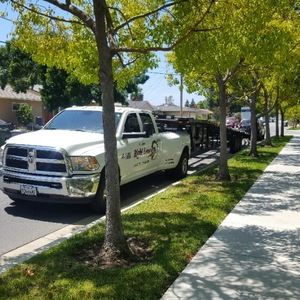 Meet your Posher, Raymond